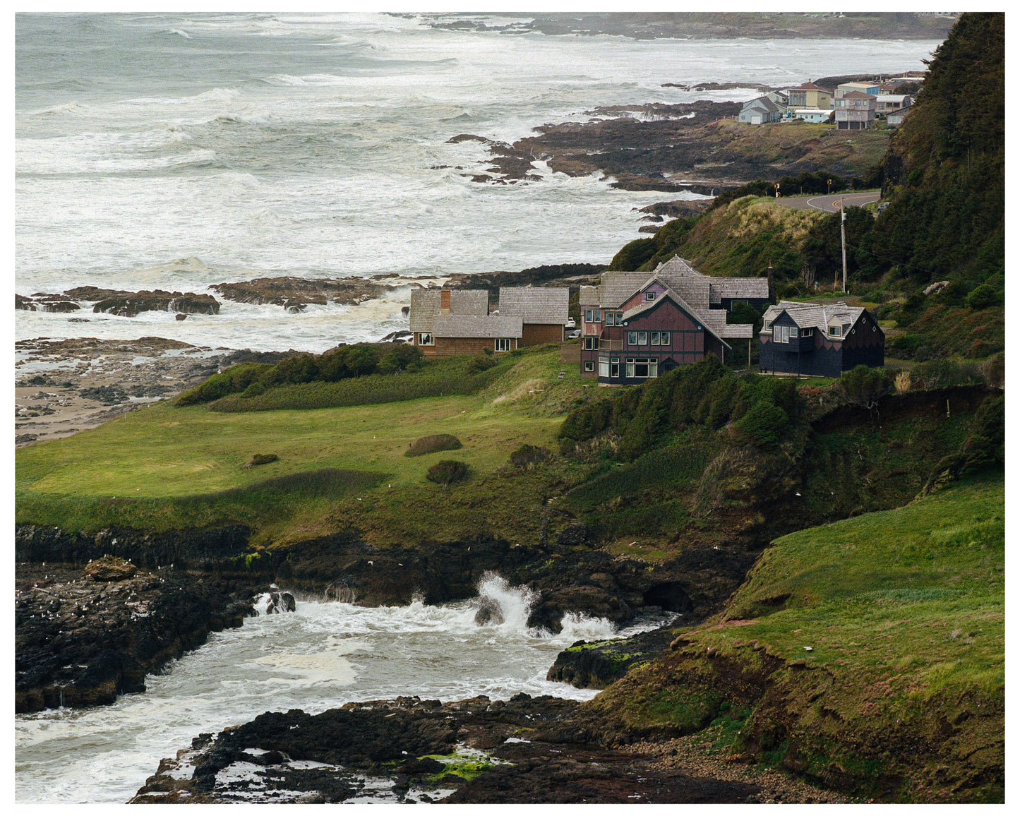 Home in Yachats